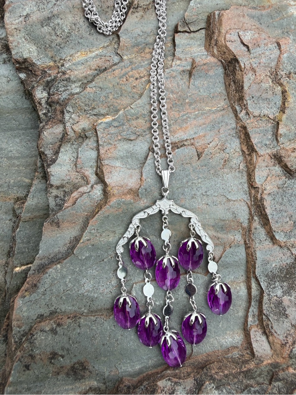 Vintage Sarah Coventry Wisteria Purple Chandelier Pendant Silver Necklace